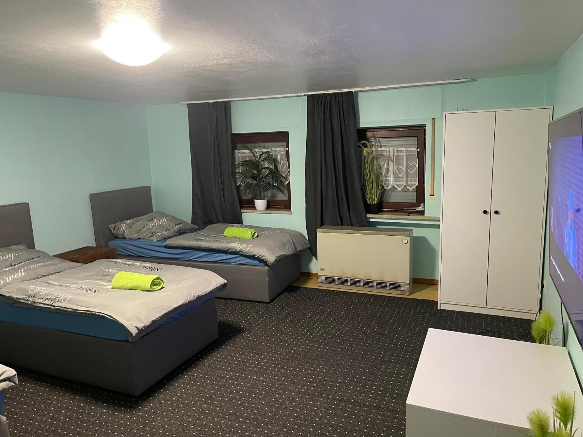 Chambre Avec 3 Lits Trier Luaran gambar